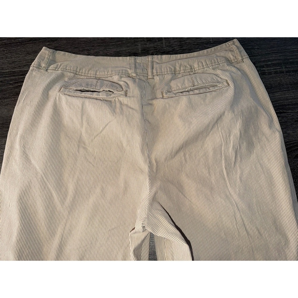 St. John's Bay Woman 16W Stretch Tan Striped Capri Pants Plus Size Casual - Picture 5 of 6
